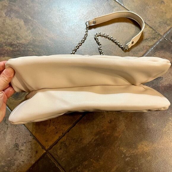 H&M Quilted Shoulder Flap Bag White Silver - Picture 5 of 16